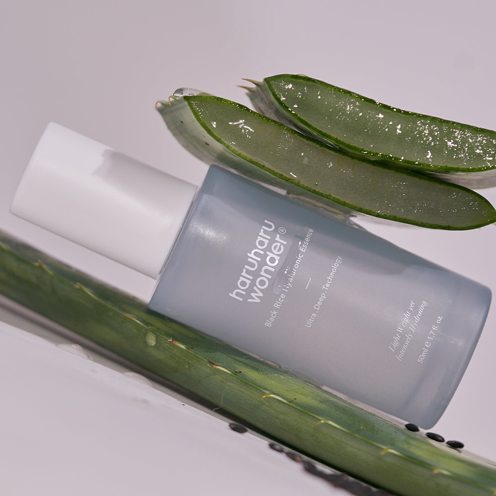 Haruharu wonder Black Rice Hyaluronic Essence
