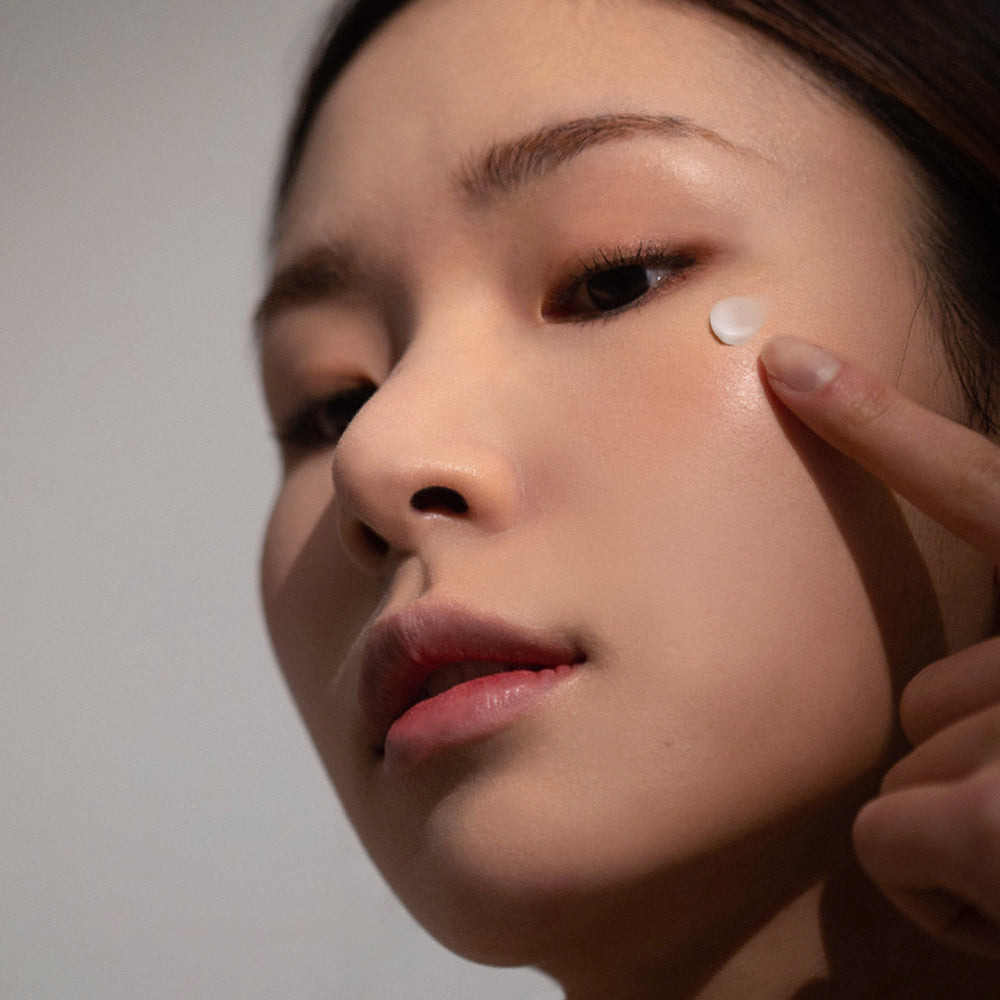 Haruharu wonder Black Rice Bakuchiol Eye Cream