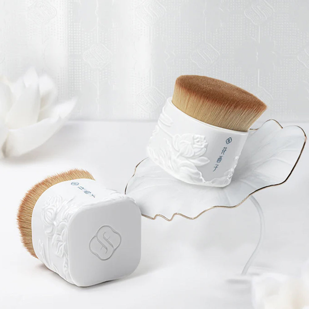 Florasis Snow-white Ceramic Traceless Foundation Brush - 330 gms
