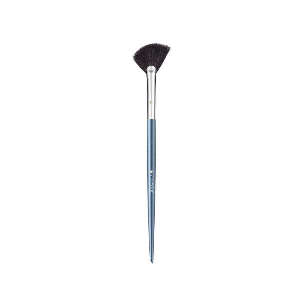 Lades Blue Series Fan highlighter Brush L26