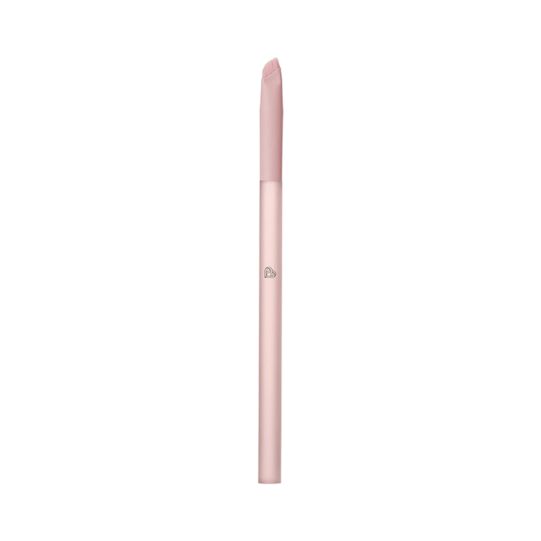 BLJ Semi-Sweet Peach Blade-Shaped Eyeliner Brush 1Pc