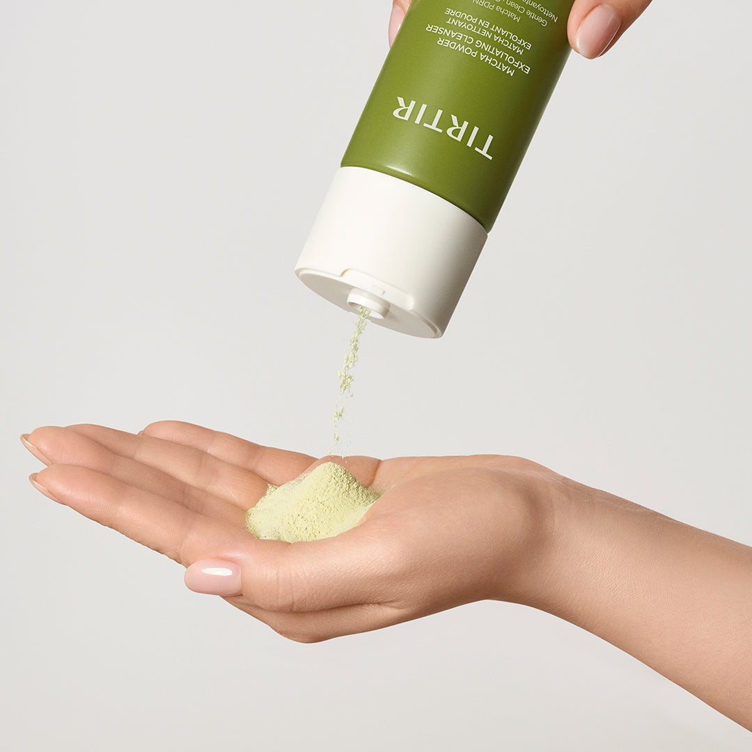 TIRTIR Matcha Powder Exfoliating Cleanser
