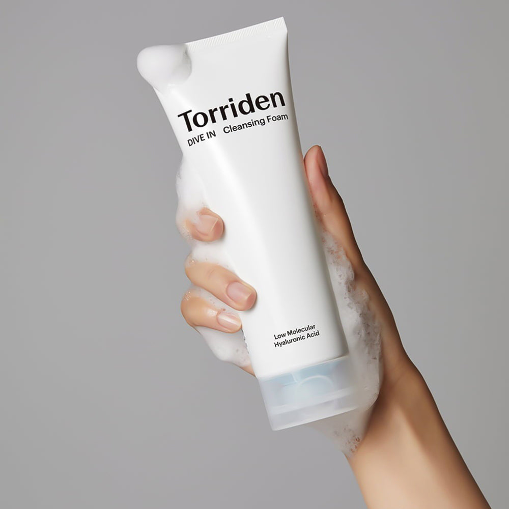 Torriden DIVE IN Low Molecular Hyaluronic Acid Cleansing Foam